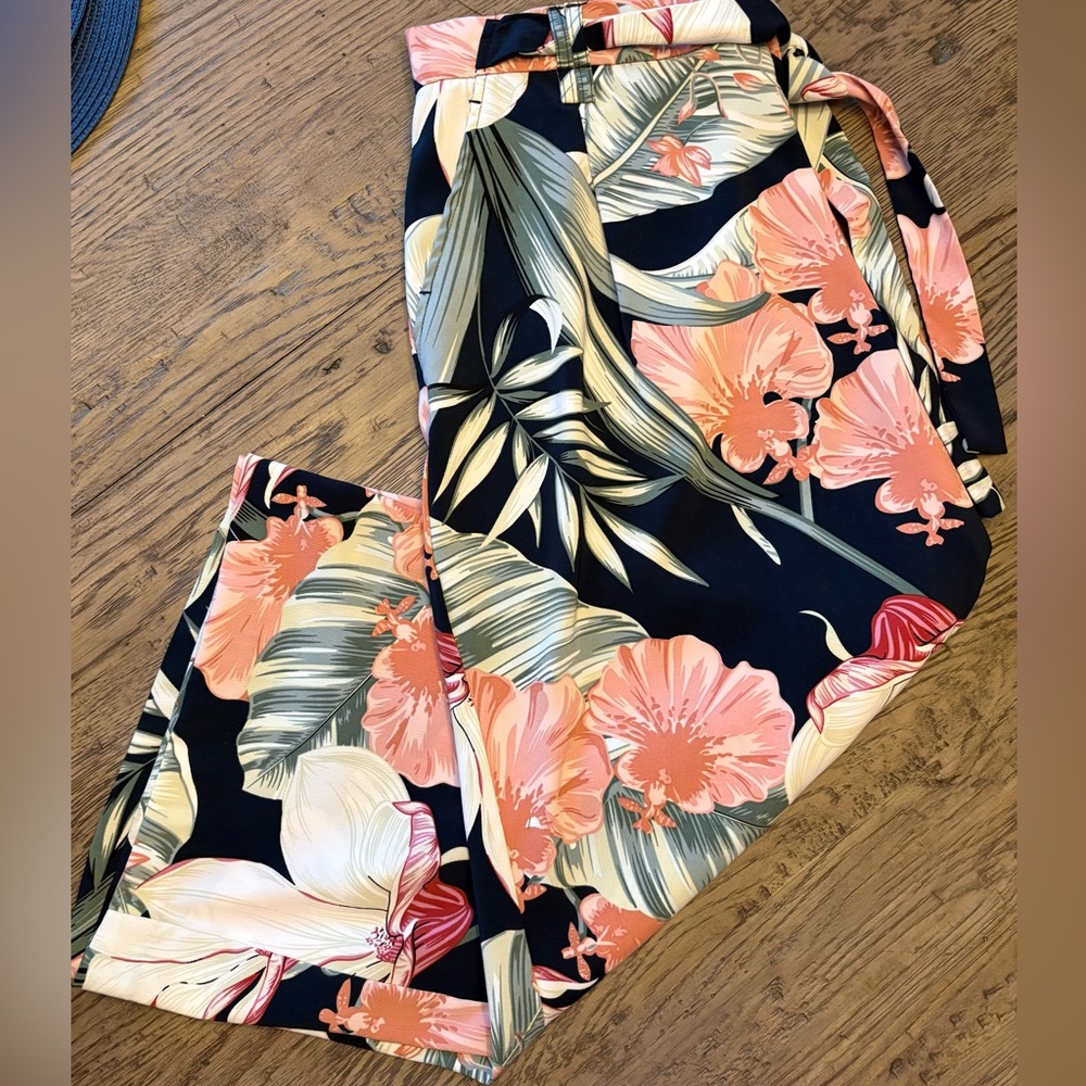 Floral Print Women's Pants
